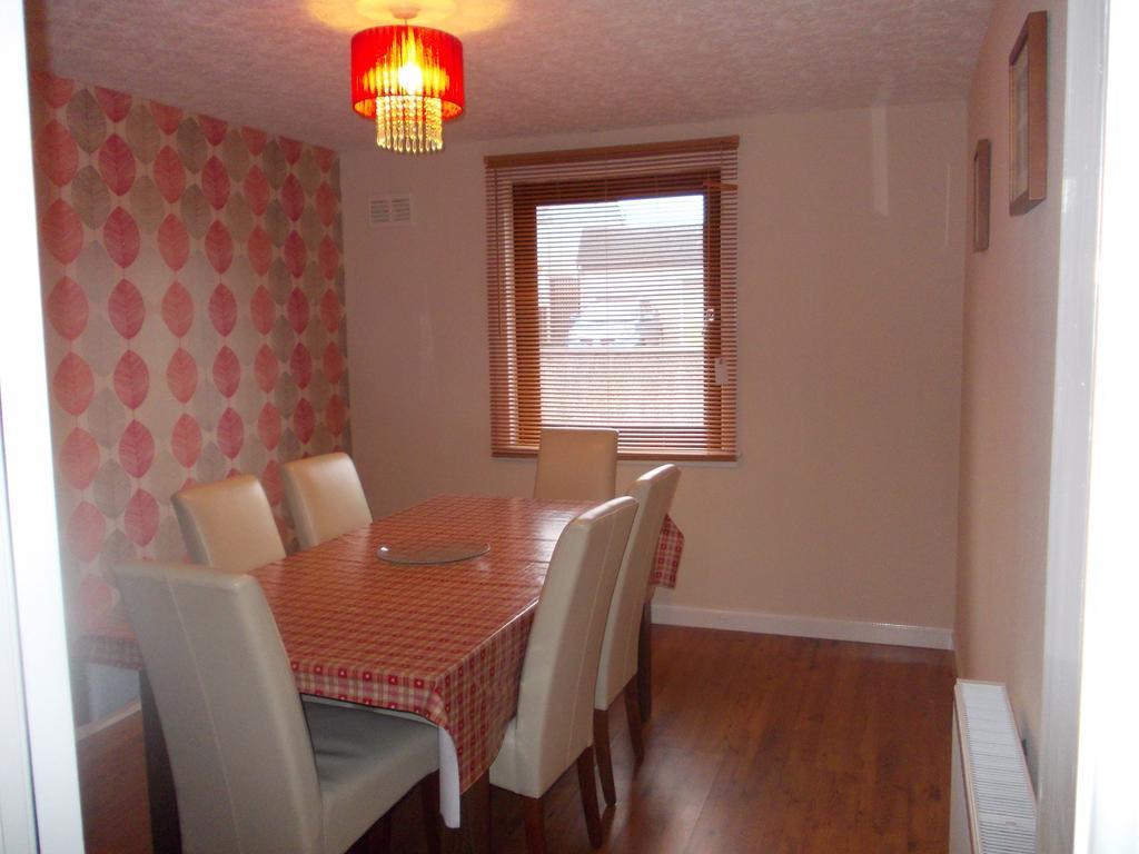 Stornoway Self-Catering Barony Square Villa Eksteriør bilde